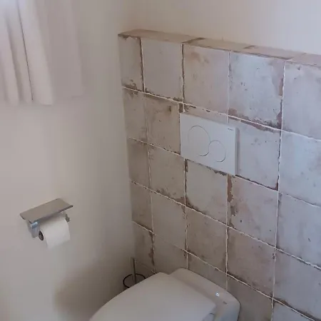 - Casa Ecologica *
